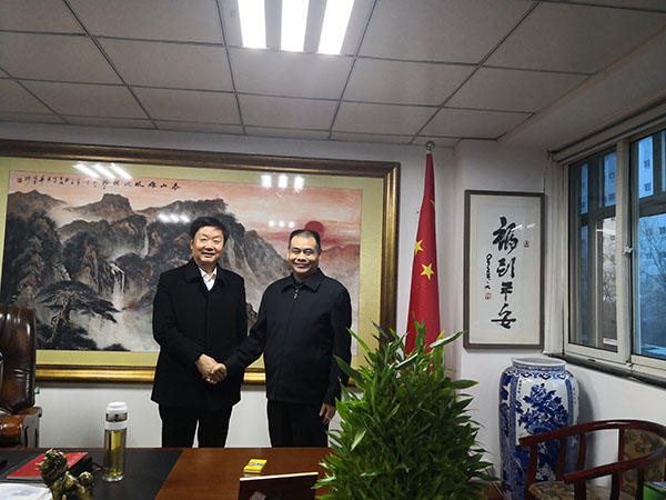 創想集團董事長姜文龍一行訪問岳氏集團
